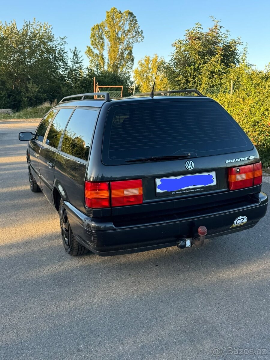 VW Passat Variant, 2,0 benzín r.v.1993, kombi - 2