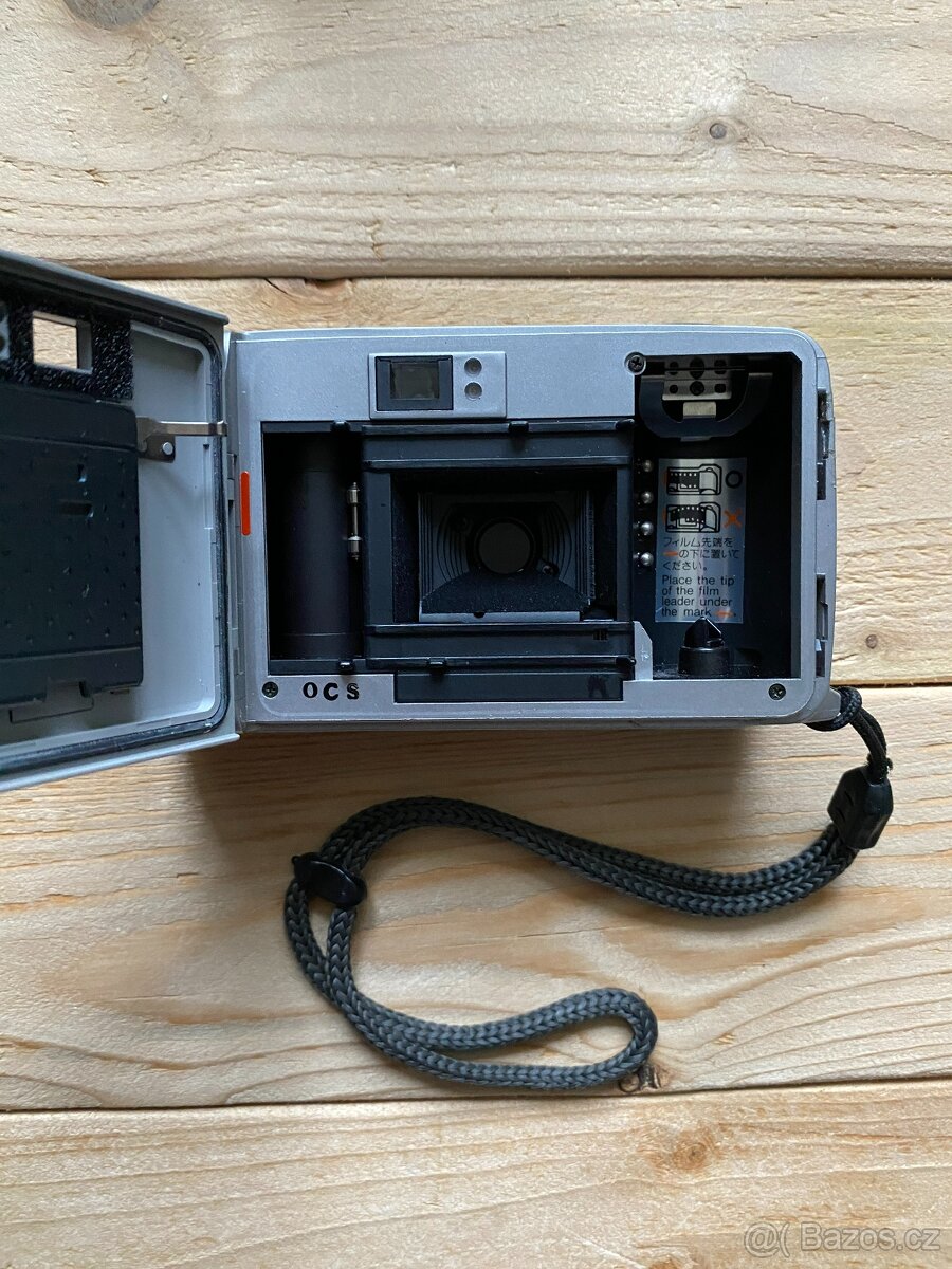 Yashica T5 Carl Zeiss 35mm/f3.5 - 2