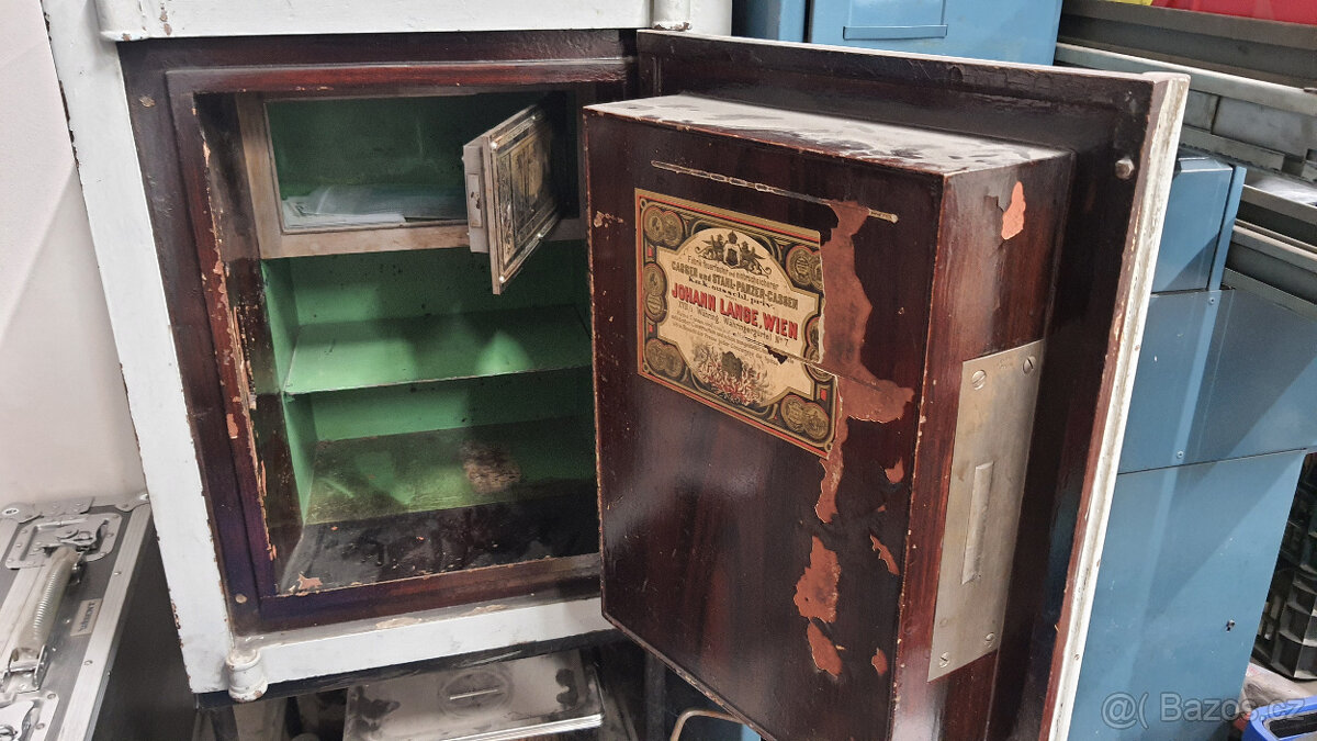 TREZOR Popelka Johann Lange Wien - Cena 5000 - 2