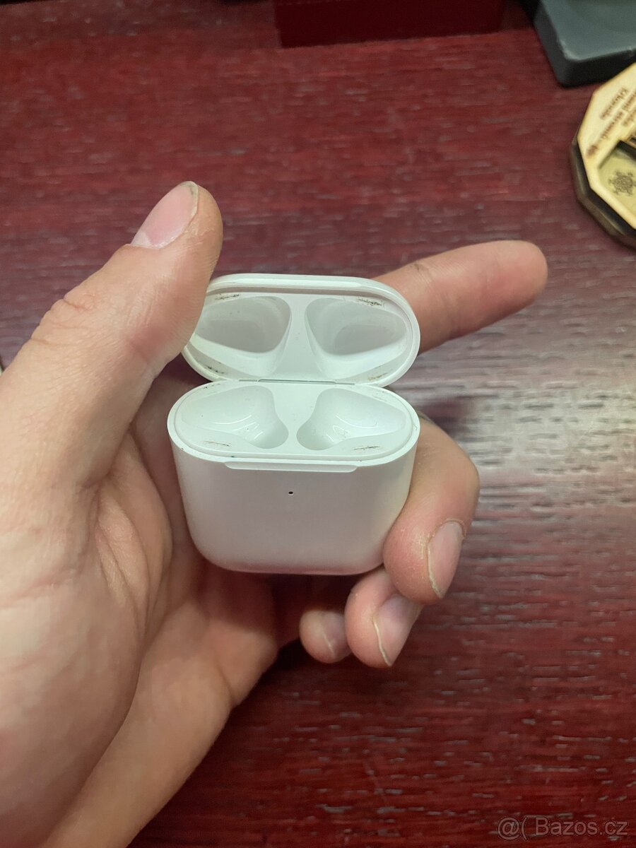 Krabička Apple Airpods 1. generace - 2