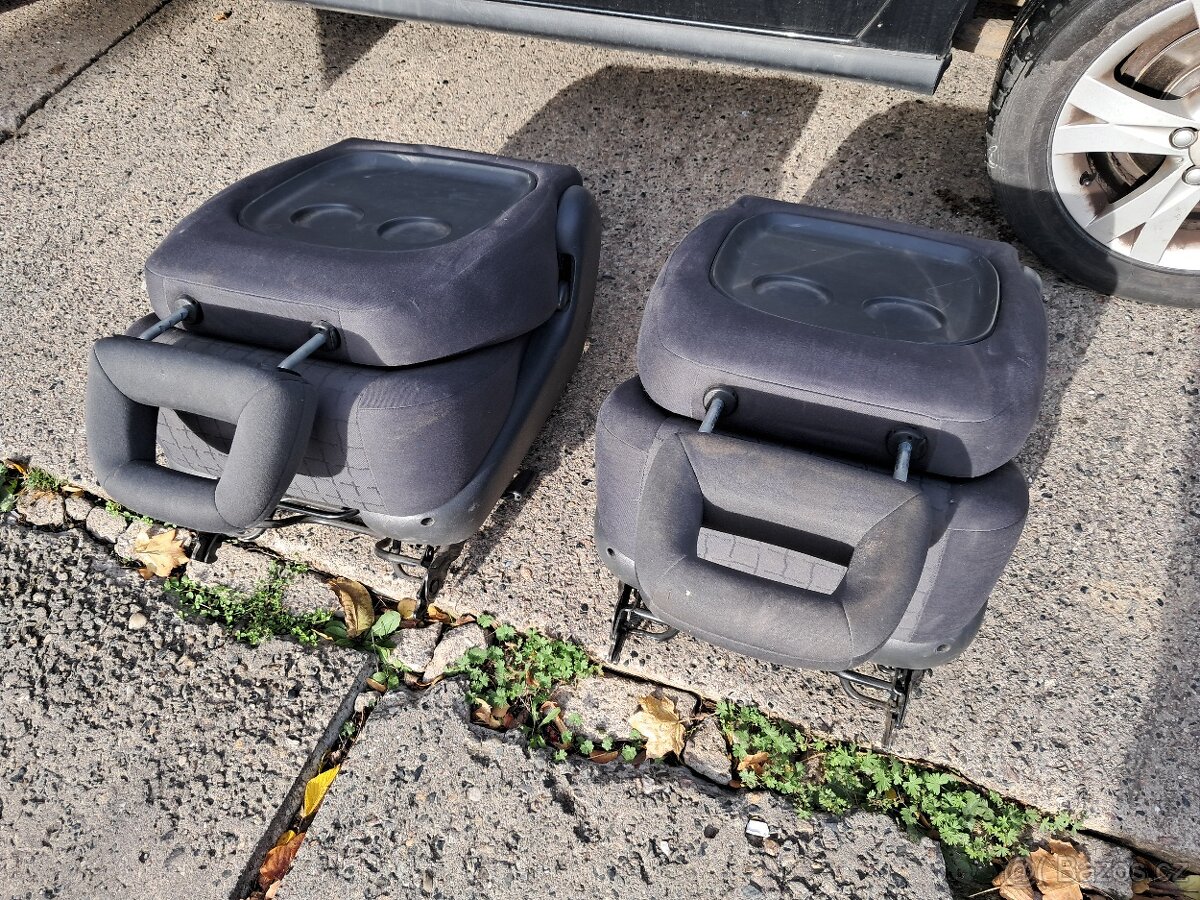 Pridavne sedacky Alhambra - 2