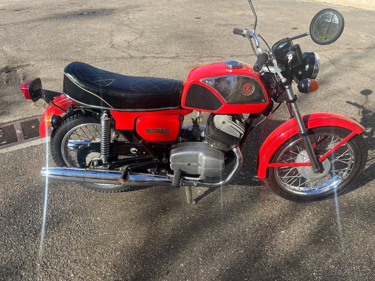 ČZ 250 Sport typ 471, originální najeto pouze 58mil. - 2