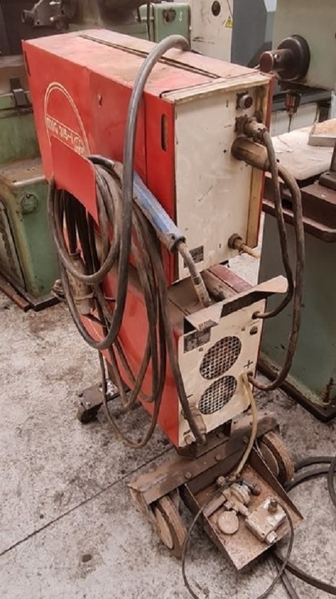 Svářečka MIG 315-1, UDI 315-1 - 2