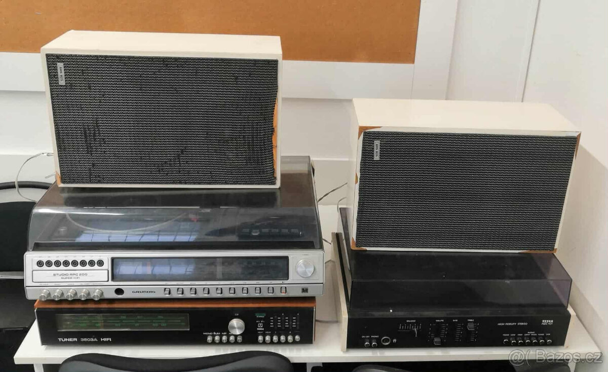 Poklady z půdy - 2x gramofon,2x reprobedna, zesilovač - 2