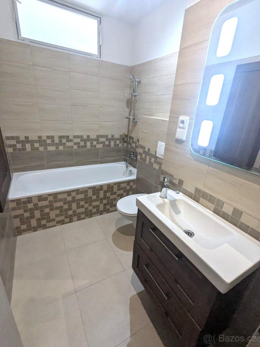 Pronájem bytu 2+1, Opletalova 472, Ústí nad Labem - Neštěmic - 2