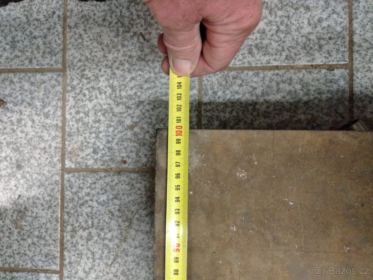 Prodám příměrnou desku 1000×1500×100 mm. - 2