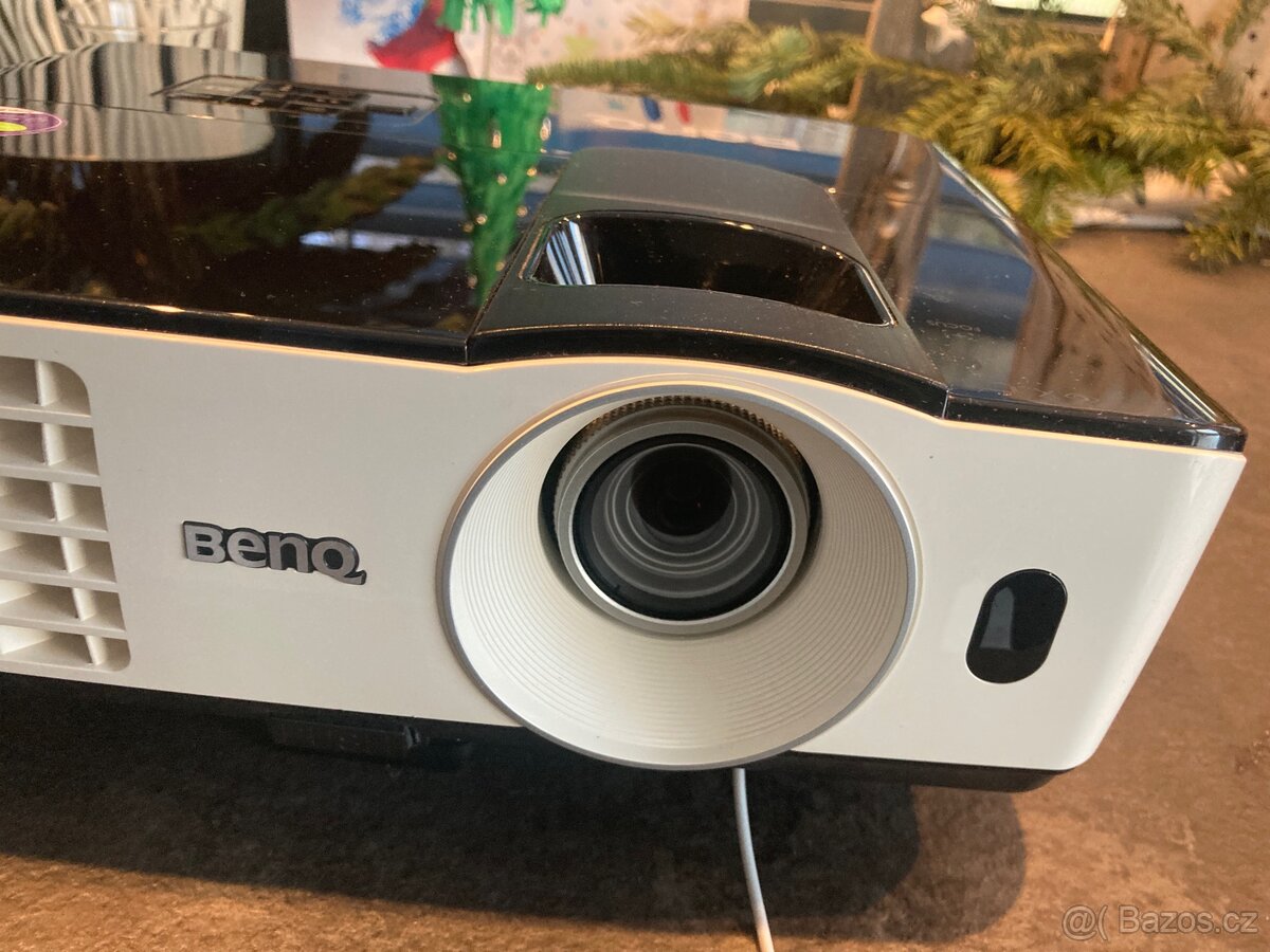 Projektor Benq MW663 - 2