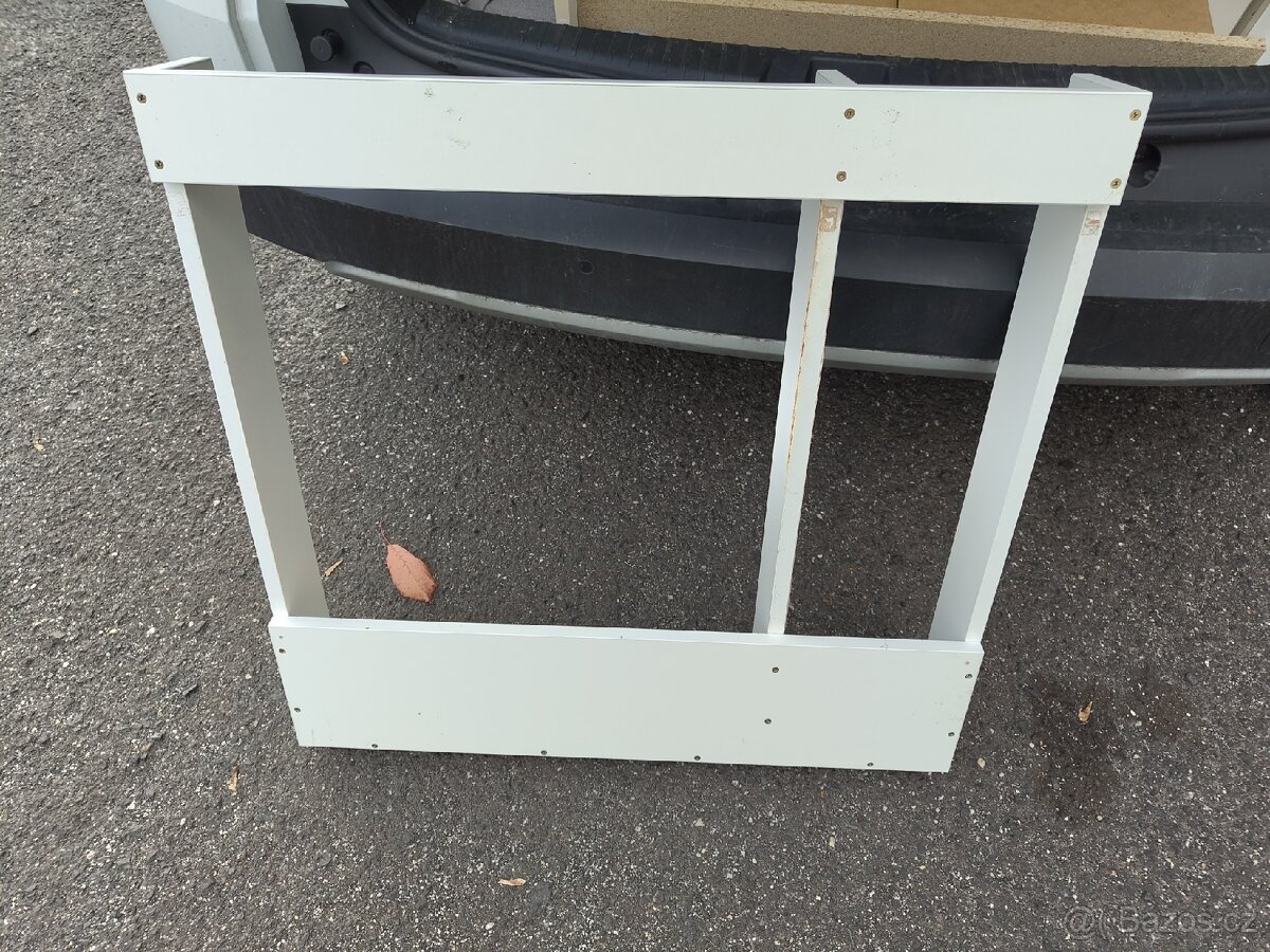 Přebalovací pult na Ikea Malm - 2