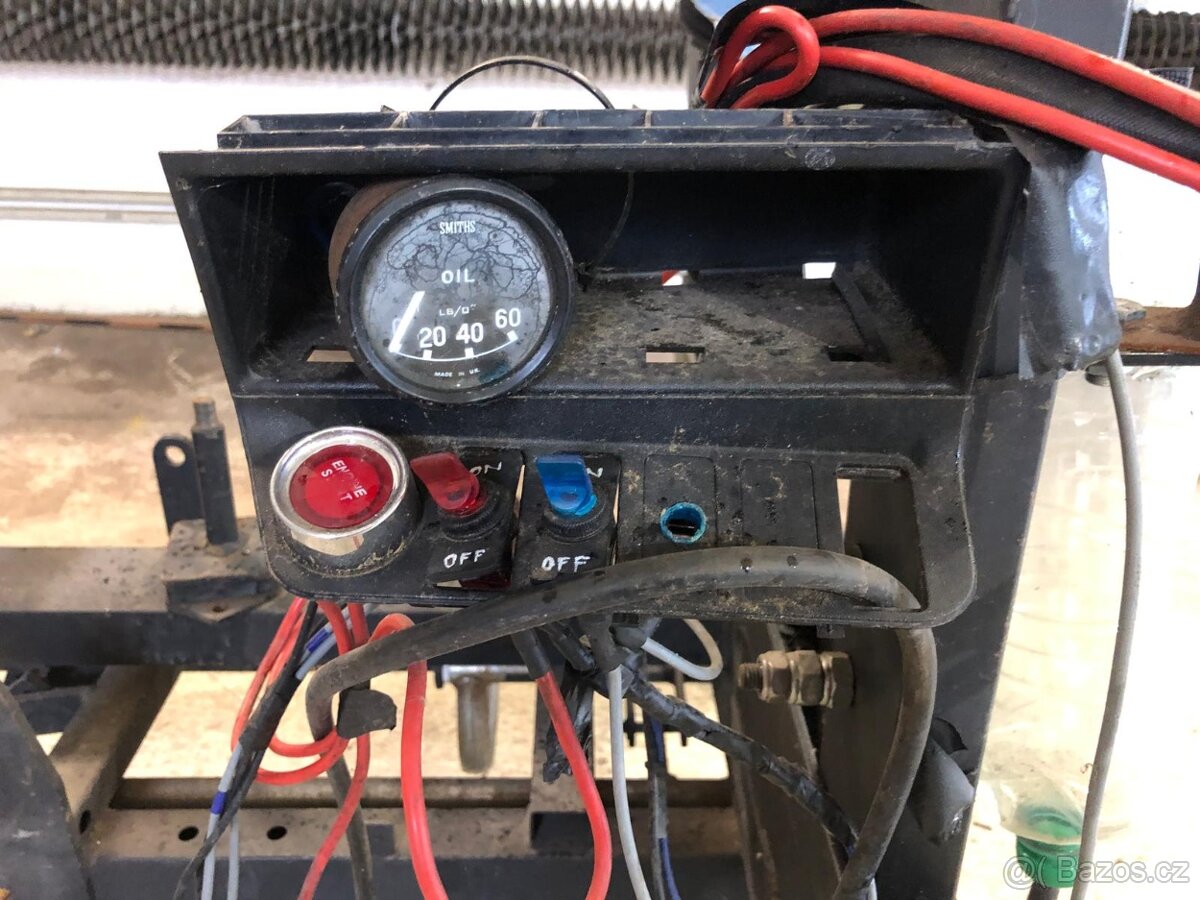 Startovací vozík pro motory veteránů - 2