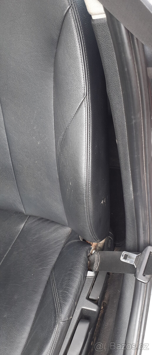 BMW F30 - Černý kožený interiér - 2