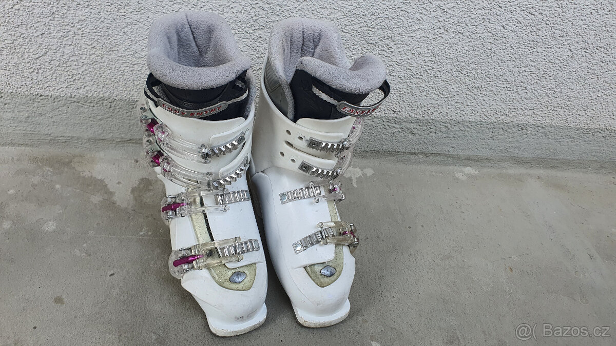 Přeskáče Tecno vel. 24 - 2