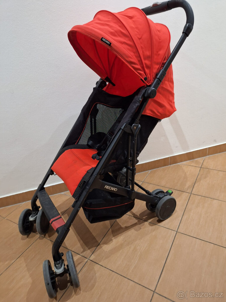 kočárek RECARO - 2