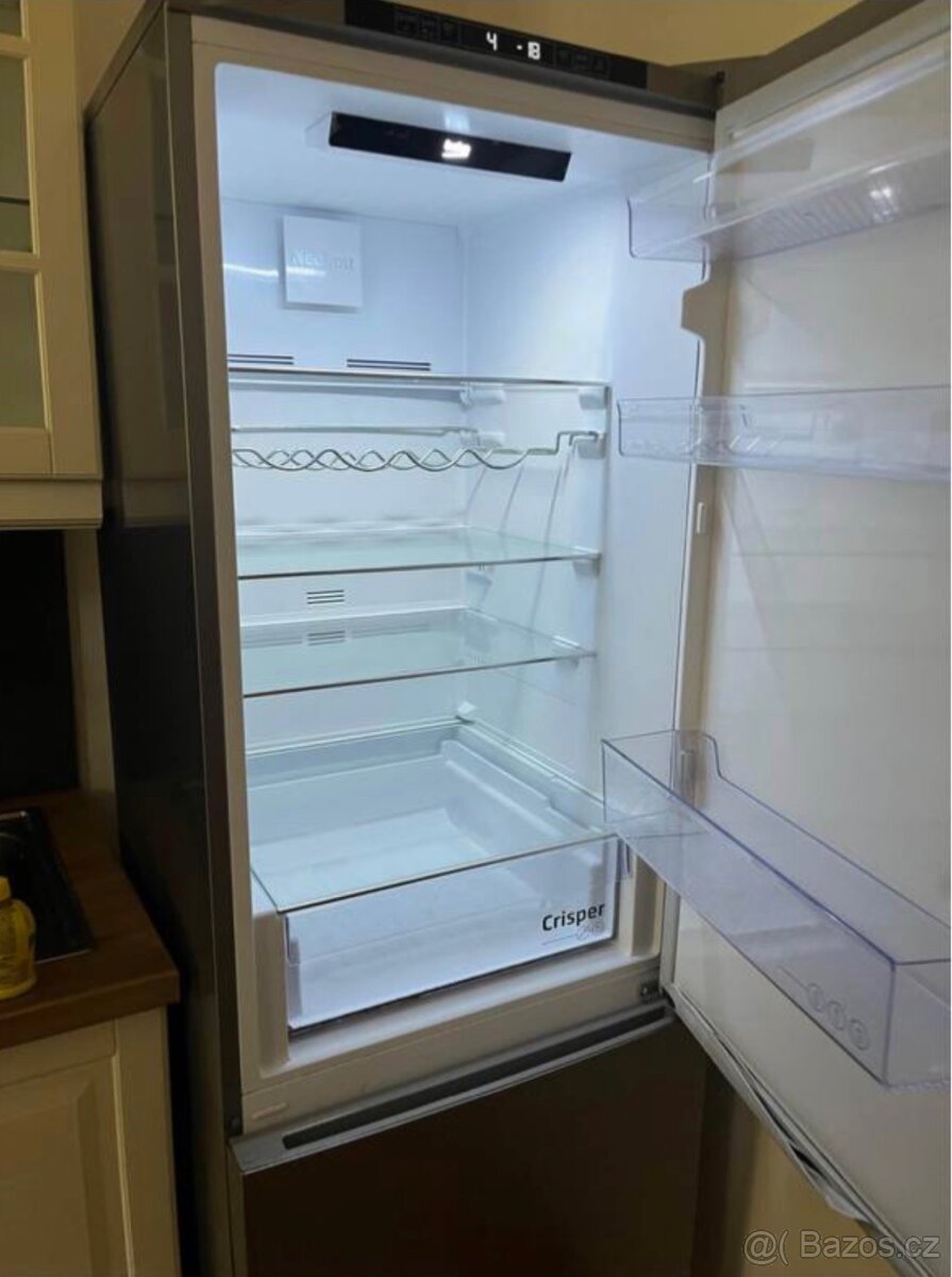 Lednice s mrazákem BEKO NO FROST - 2