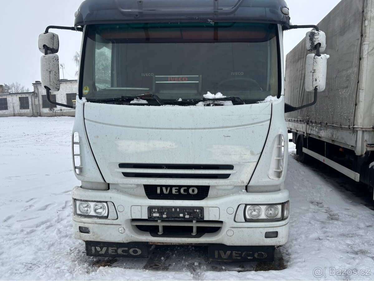 Iveco eurocargo díly předku : maska, roh kabiny - 2