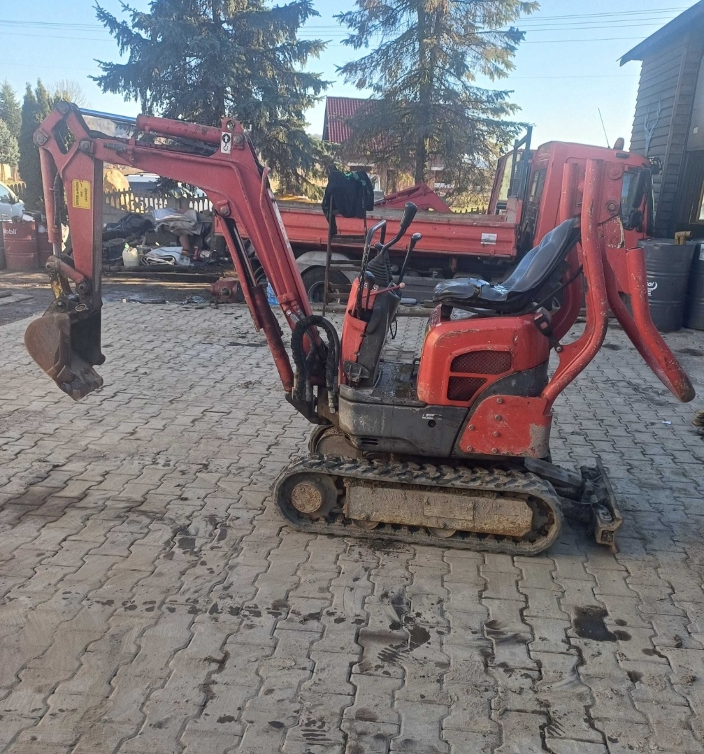 Minibagr.bagr.Takeuchi sw08 - 2