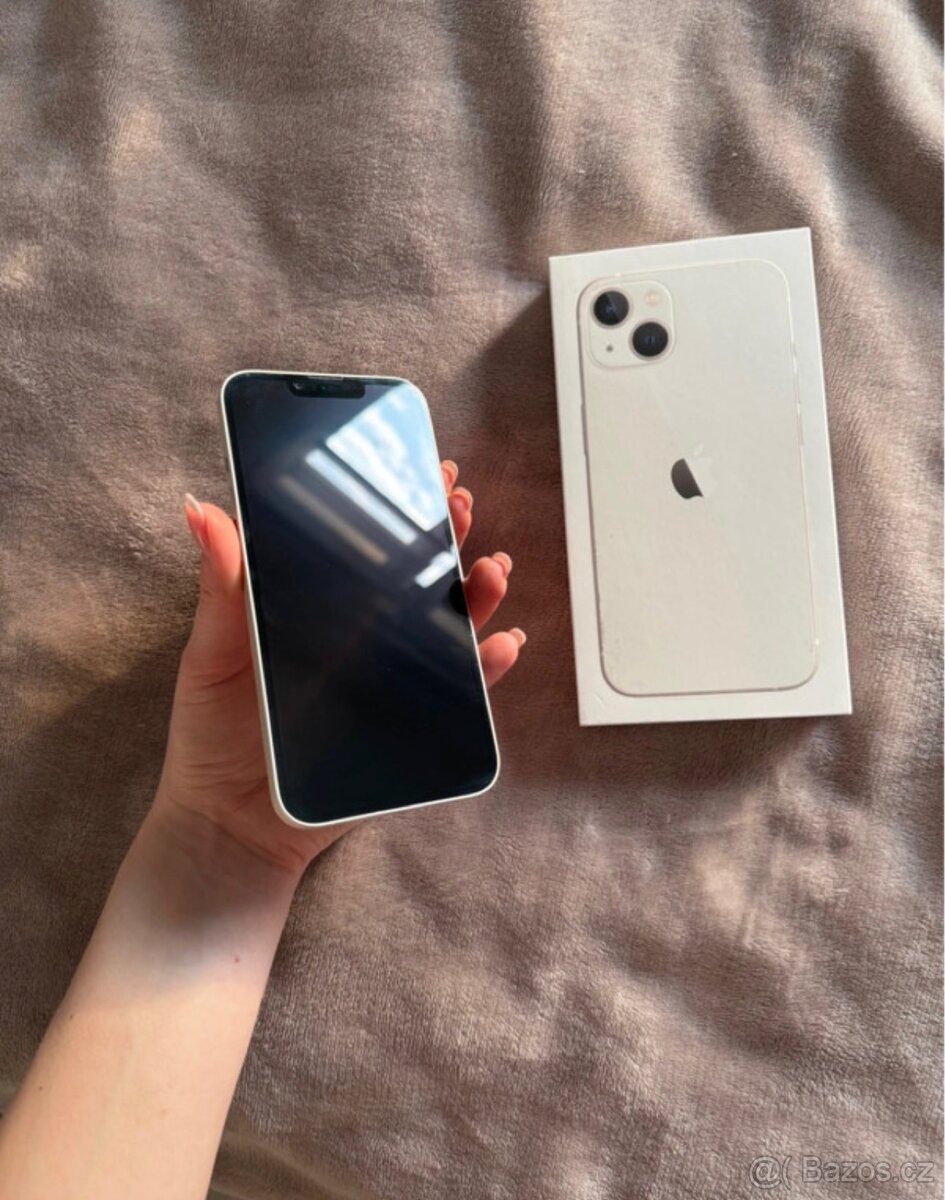iPhone 13 256GB + Příslušenství - 2
