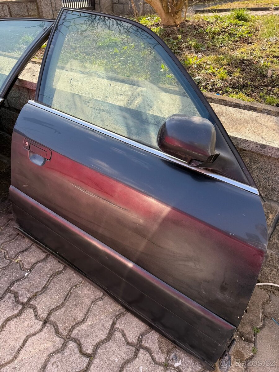 Přední dveře Audi A6 - 2