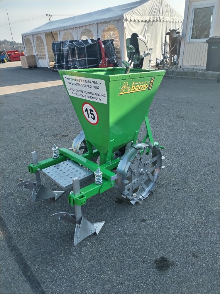 Sazeč brambor BOMET – jednořádkový - 2