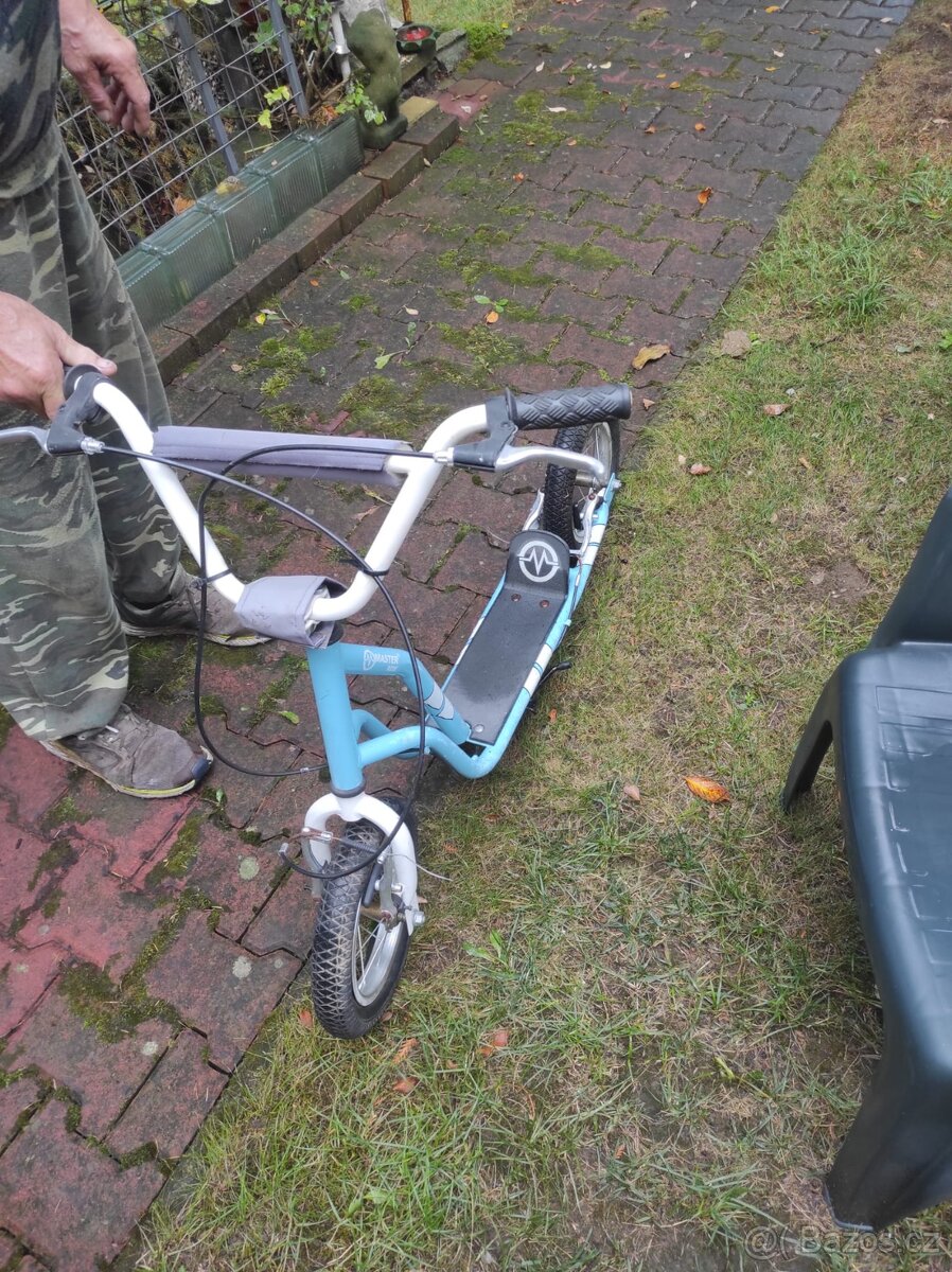 Dětská koloběžka - 2