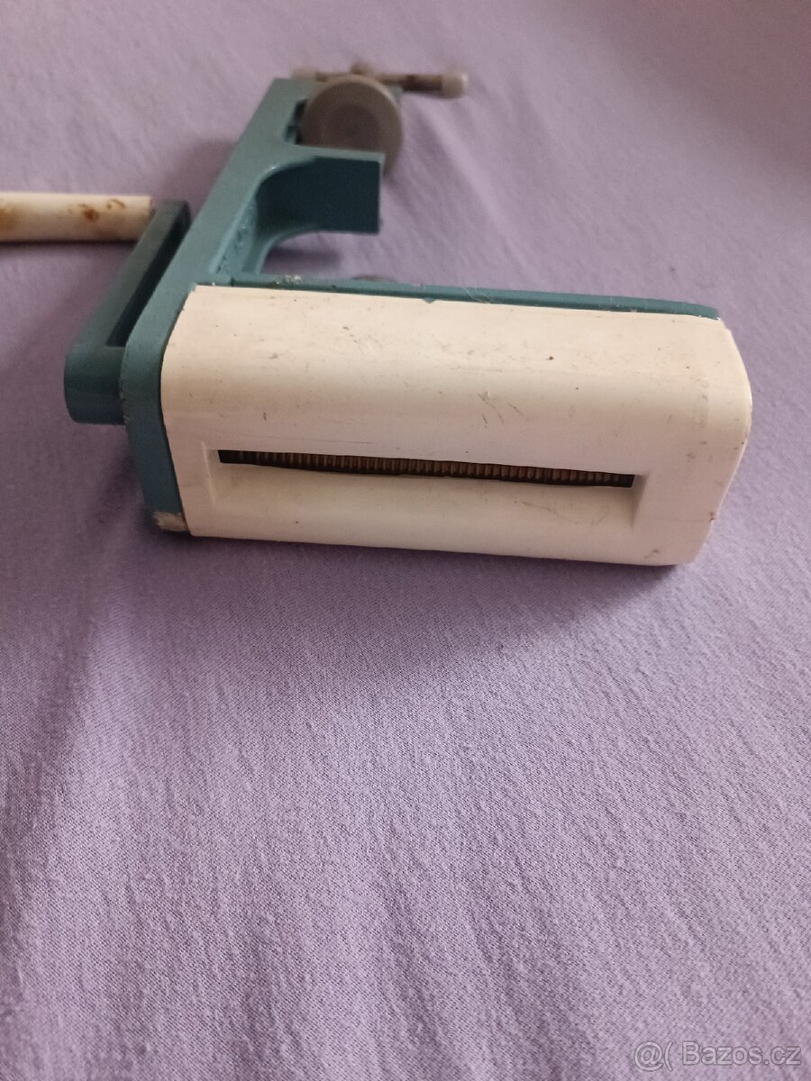 Retro mlýnek na testoviny - 2
