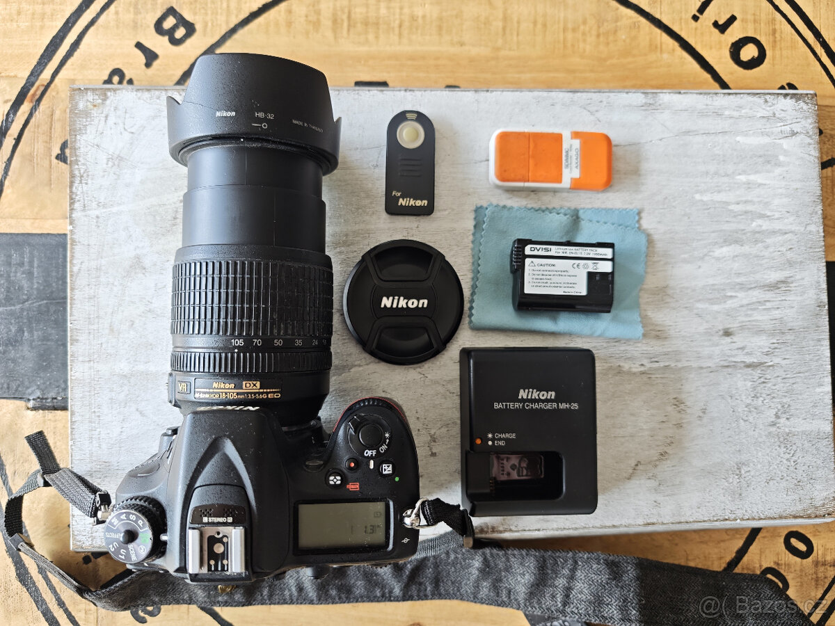 zrcadlovka NIKON D7100 s příslušenstvím a objektivem - 2