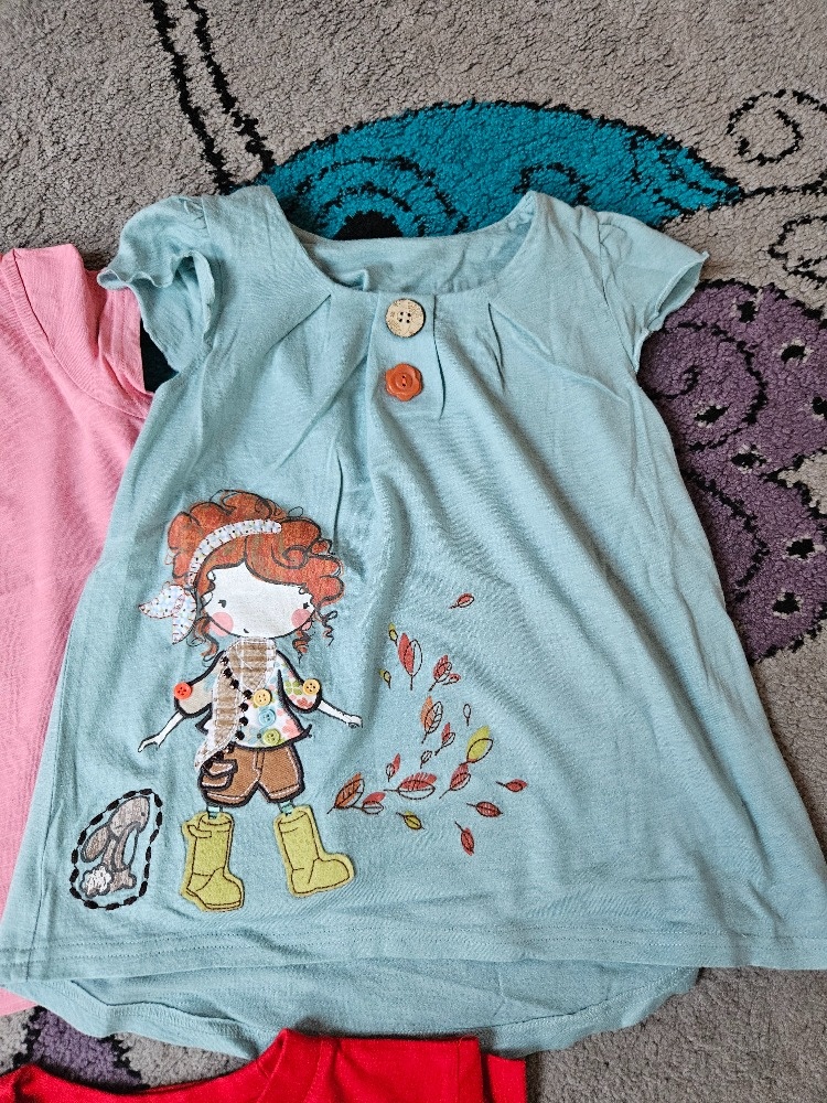 Mix triček tunik Next/George v.104 - 2