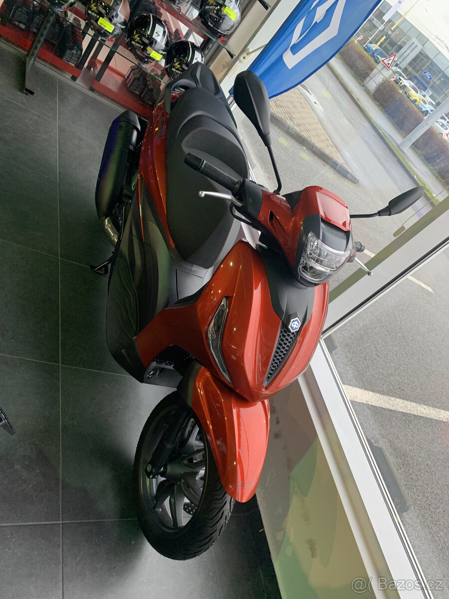 PIAGGIO Beverly 300S - 2