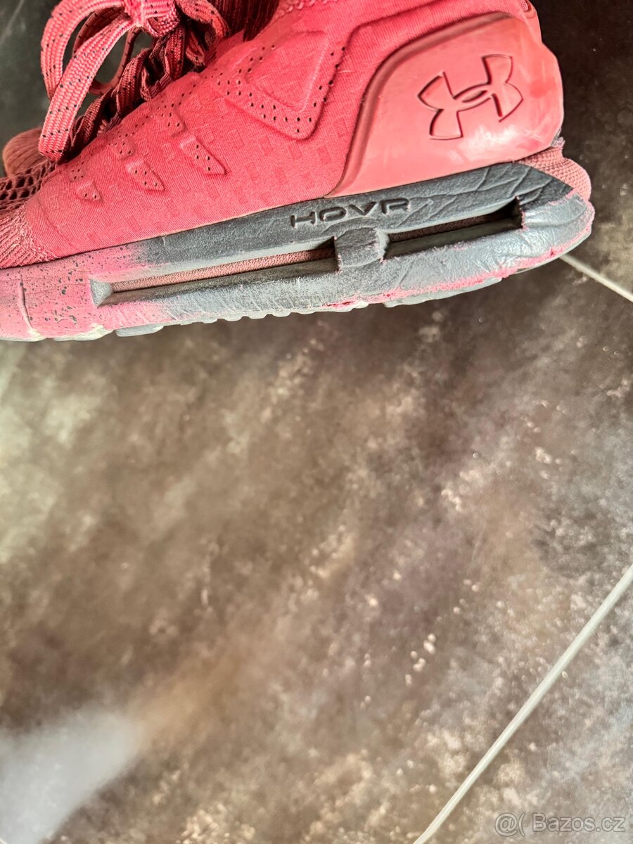 Boty UNDER ARMOUR - 2