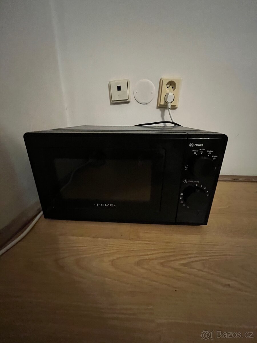 Prodám mikrovlnnou troubu Home MWO-M171 Black - 2