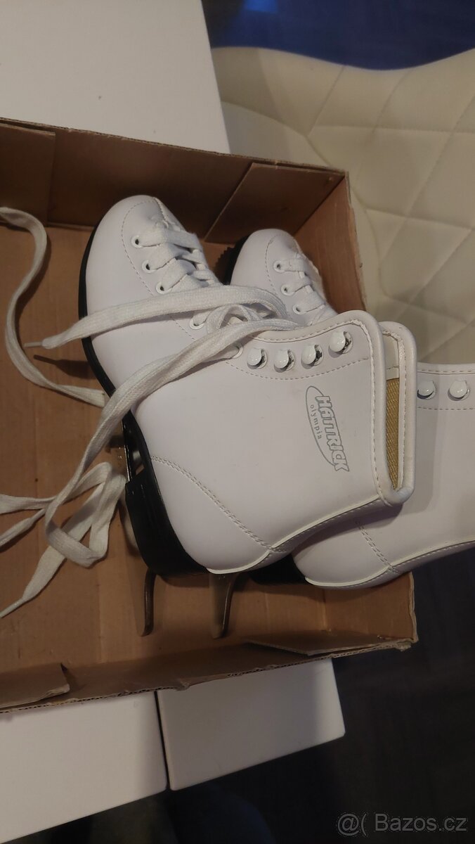 Dívčí lední brusle vel.35 - 2