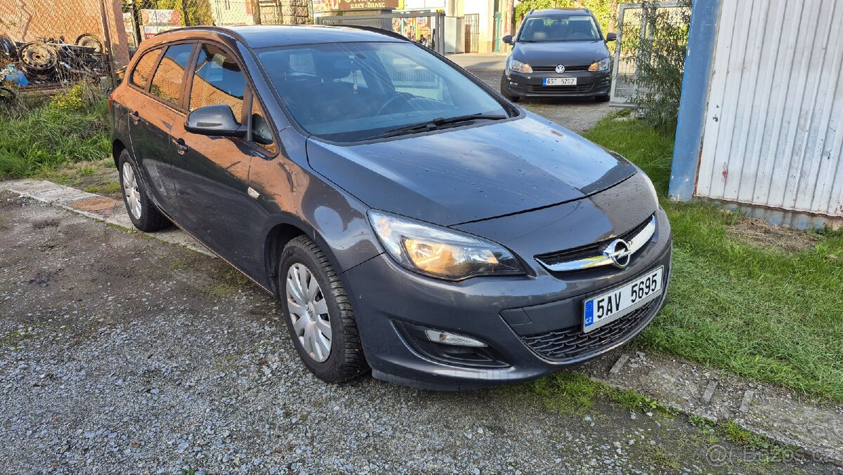 Opel Astra, 1.6 CDTI 2016 najeto 130.000 km - 2