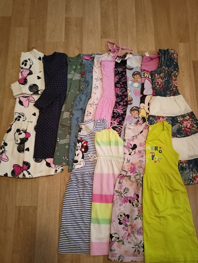 Dětské oblečení - mix vel. 122-128 - 2