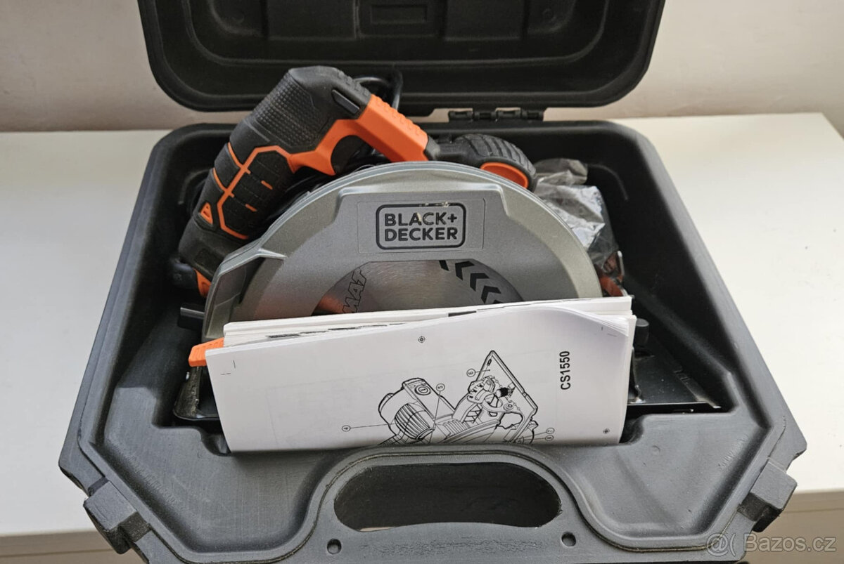 Okružní pila Black&Decker - 2