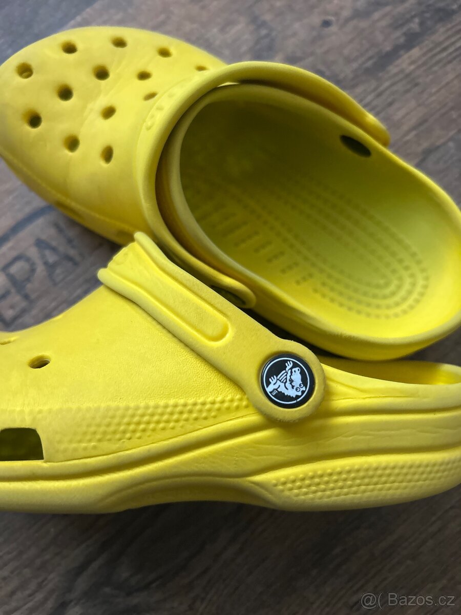 Prodám dětské crocsy - 2