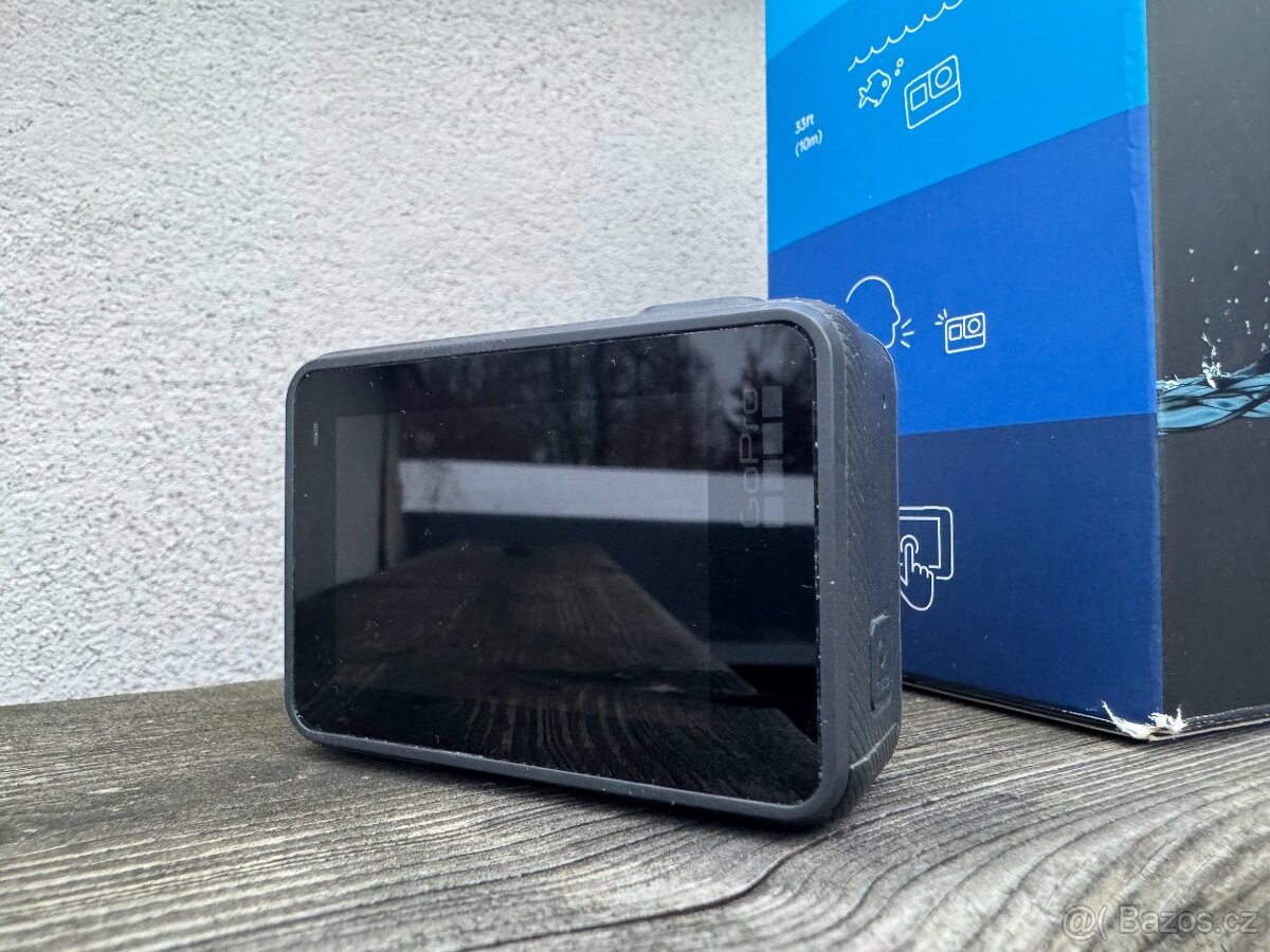 PRODÁNO GoPro Hero 6 Black + příslušenství - 2