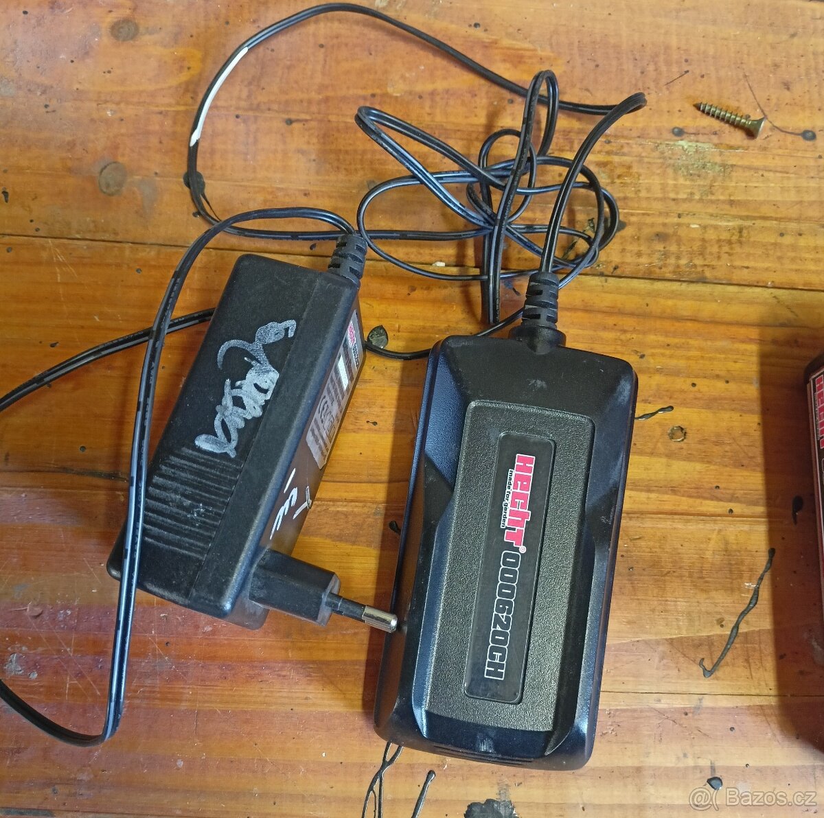 HECHT akumulátor - 2