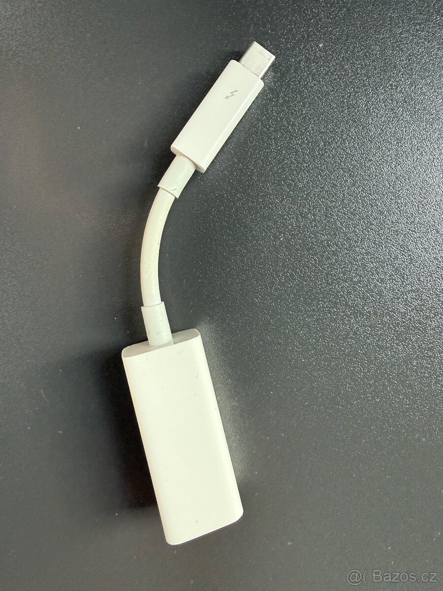 Apple Thunderbolt 2 to Gigabit Ethernet Adapter - 2