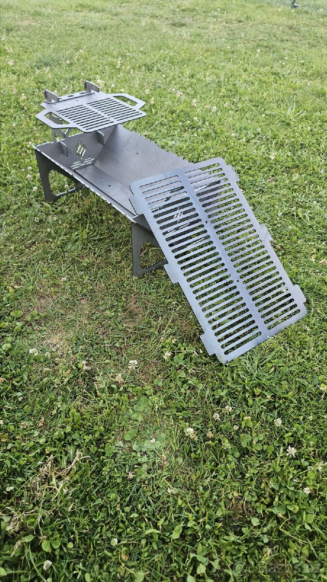 Cestovní gril do obytného auta - 2