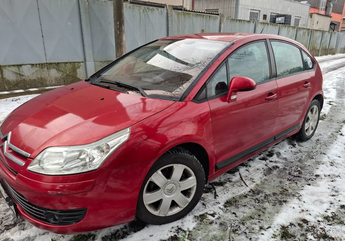 Citroen C4 1.4i - 2