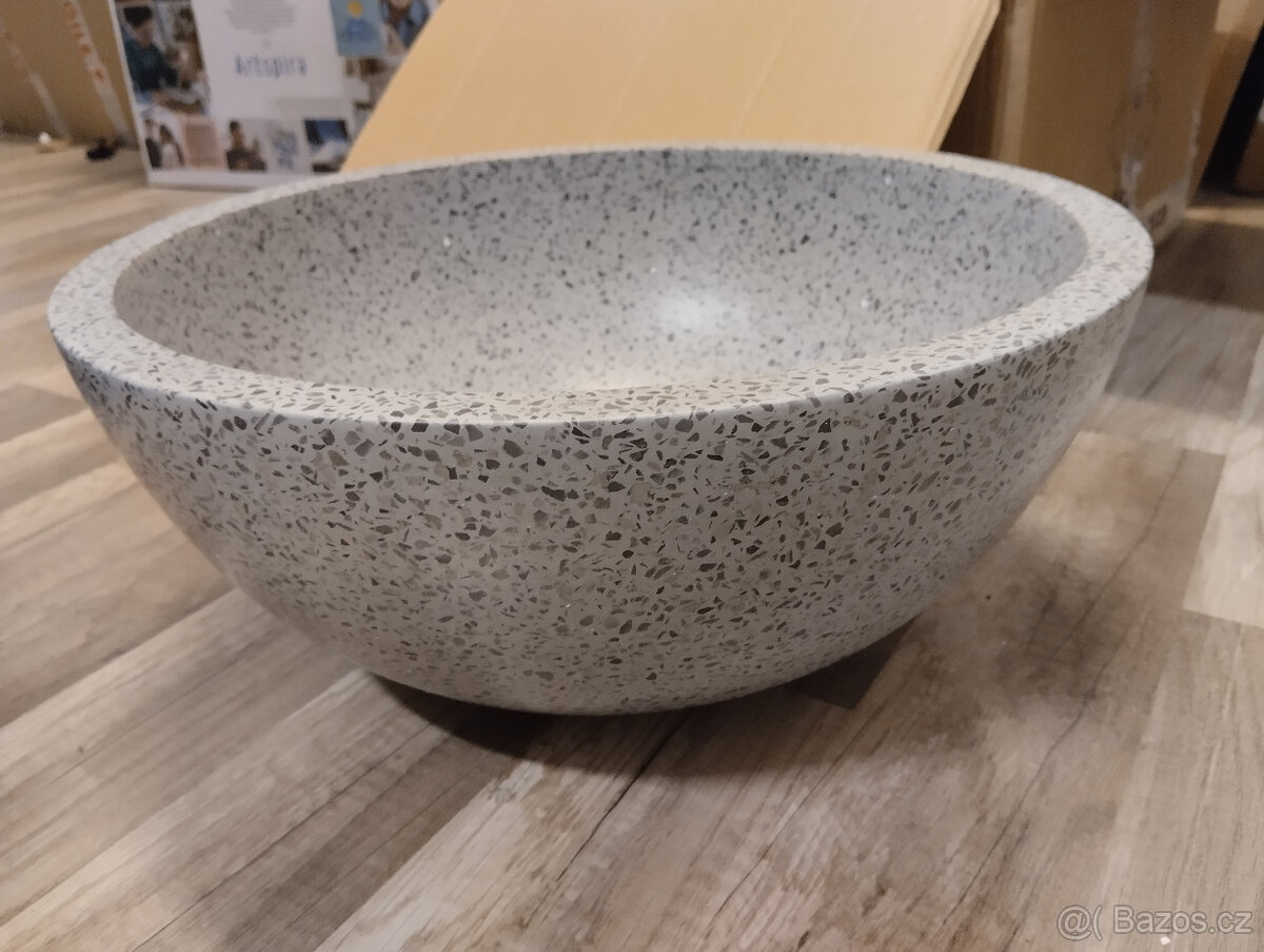 terrazzo umyvadlo šedé - 2