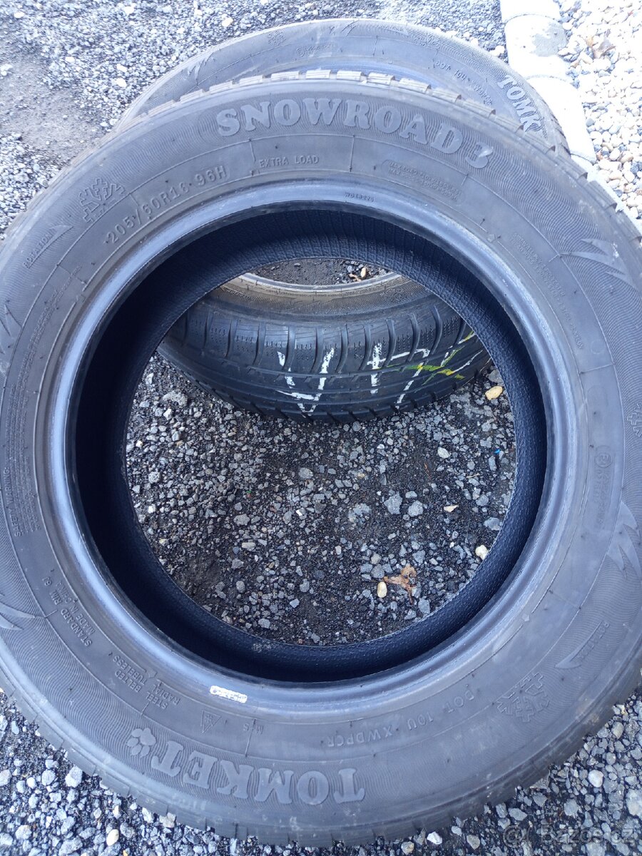2x zimní 205/60 R16 - 2