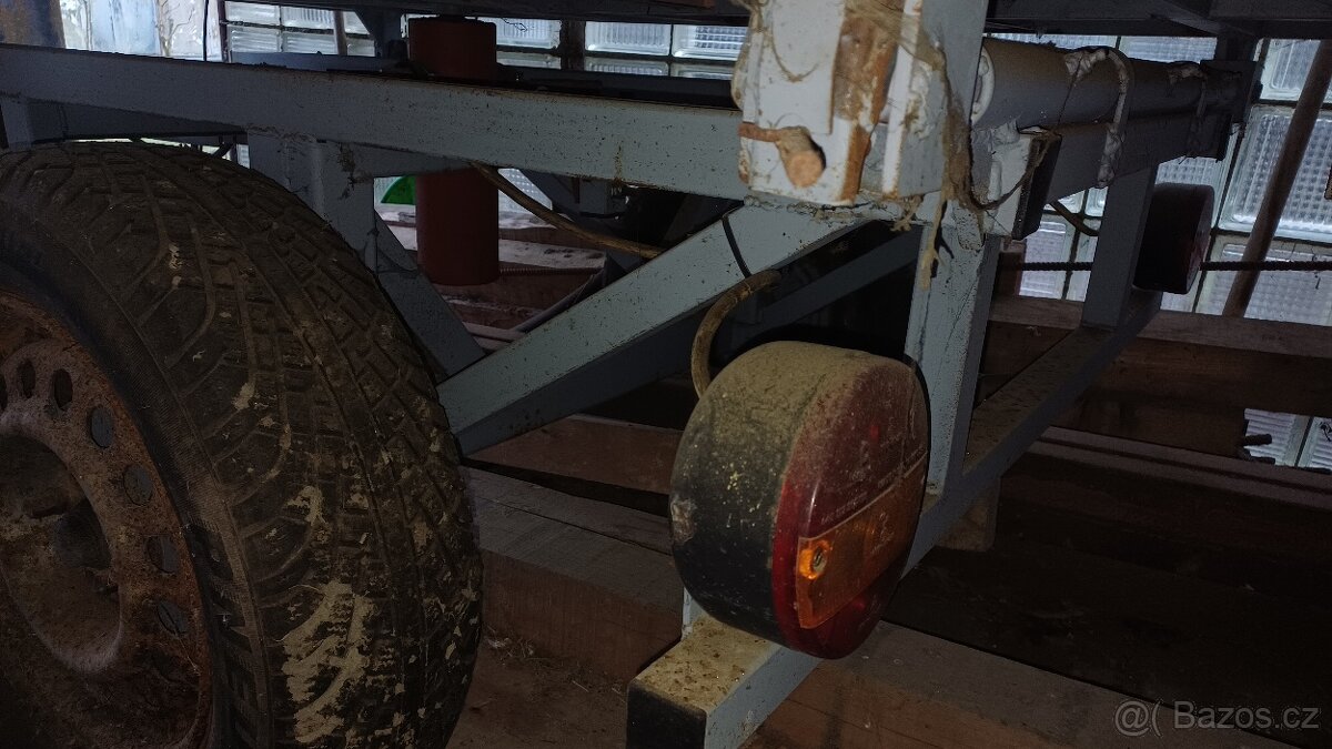 Vlečka domácí výroby - 2