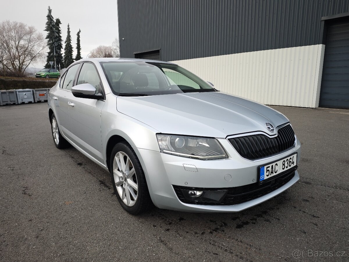 Škoda Octavia 3 Style 1.6Tdi 4x4 Webasto - 2