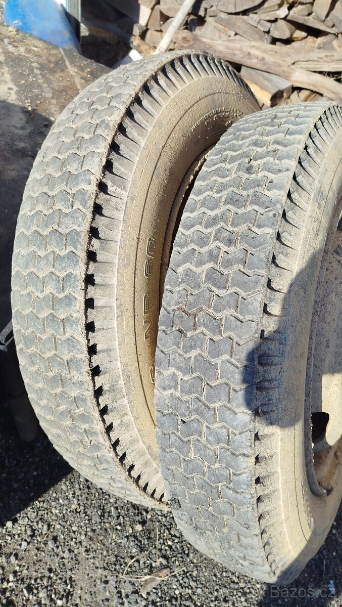 2 zadní kola avia - 2