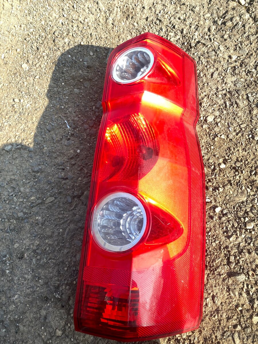 Pravé zadní světlo Wv Craftr - 2