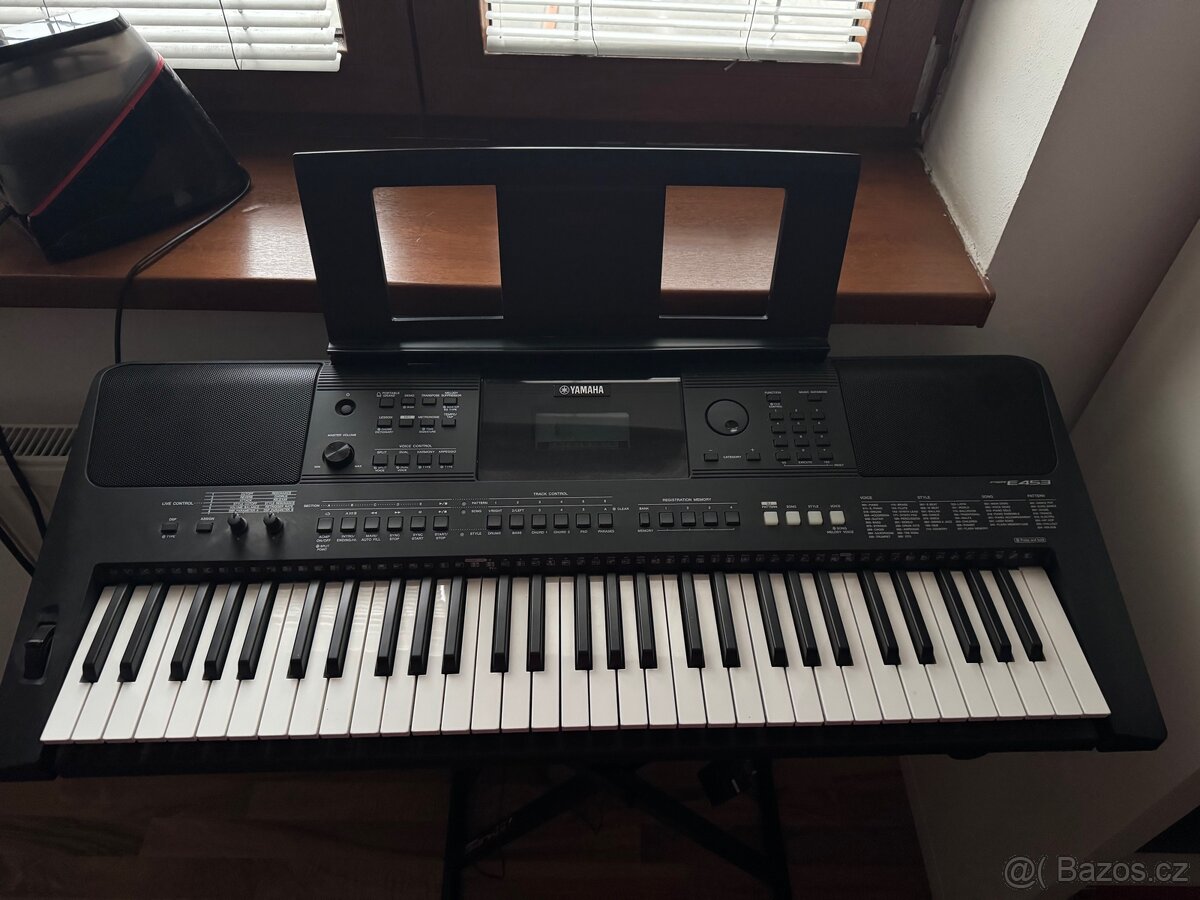 Yamaha piano - 2