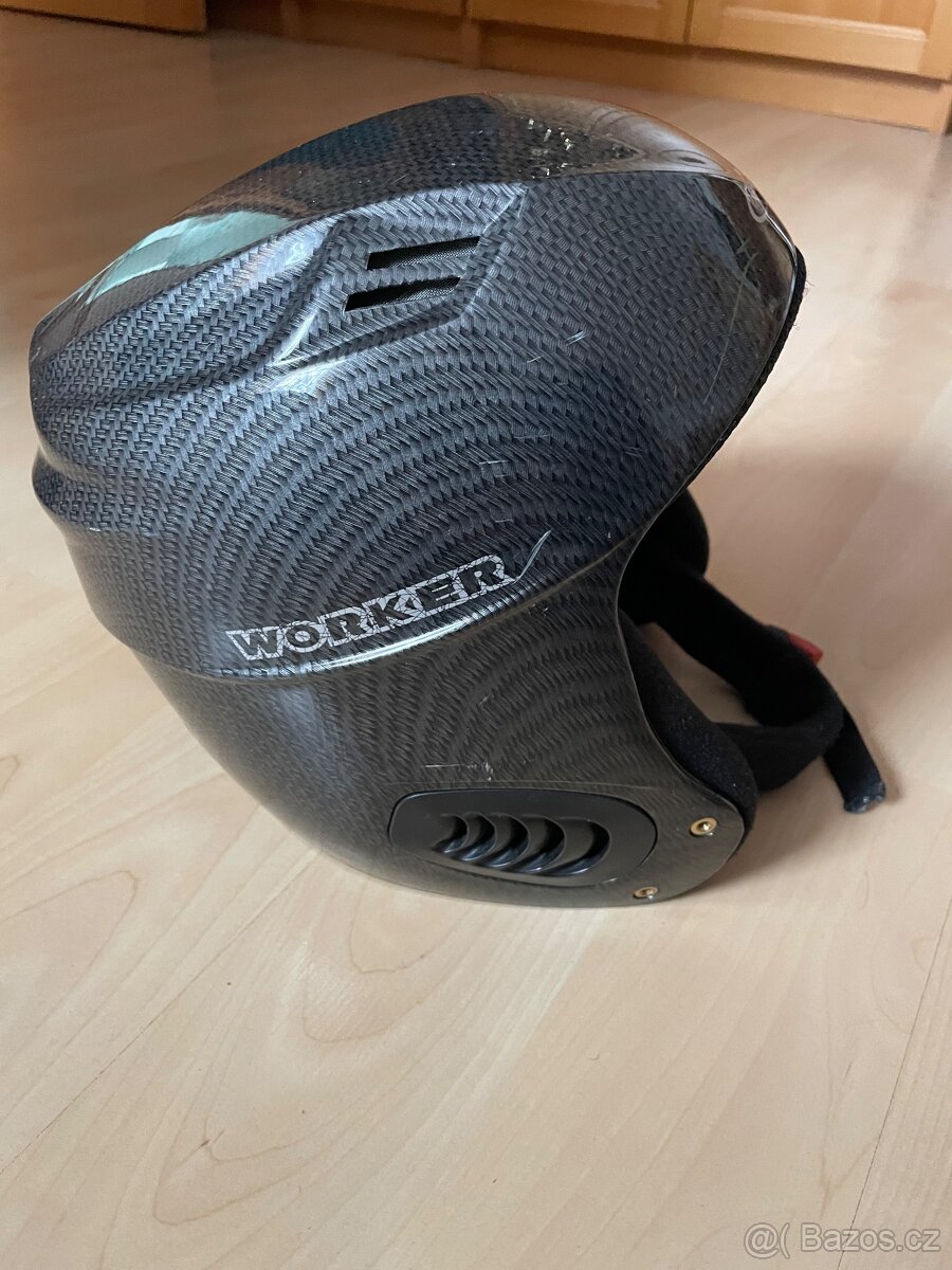 Přilba - lyžařská - 2