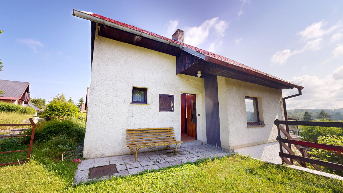 chata na přehradě Seč - 2