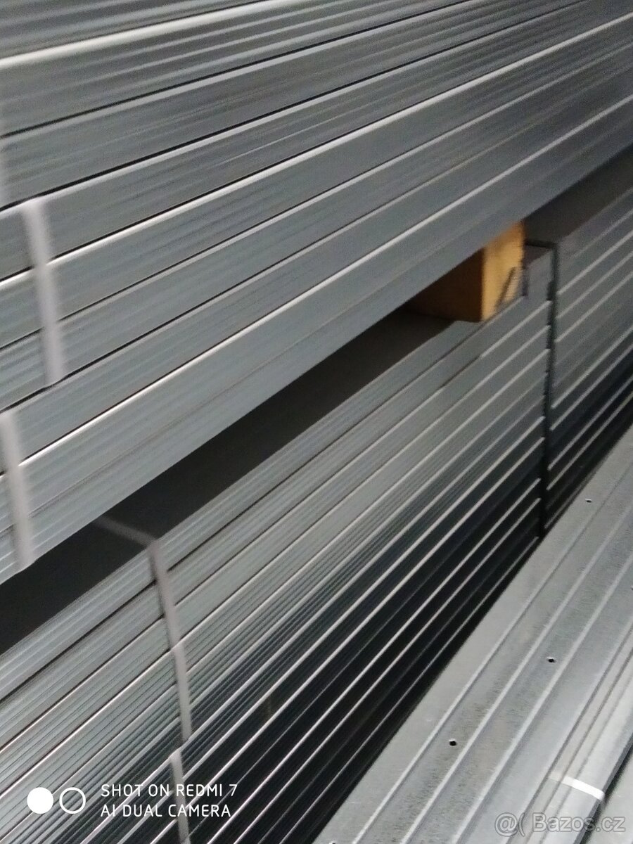 Sádrokarton,profily,izolace - 2