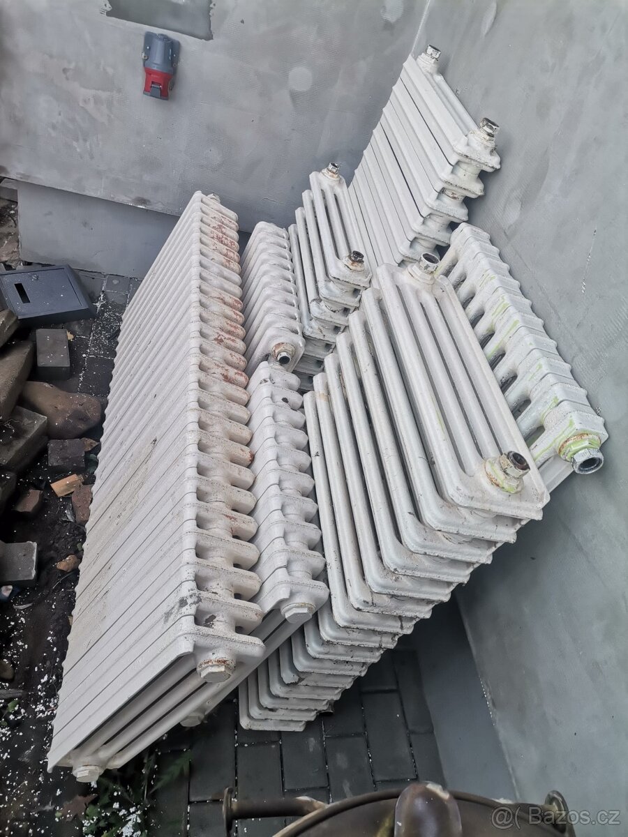 Prodám litinové radiátory - 2